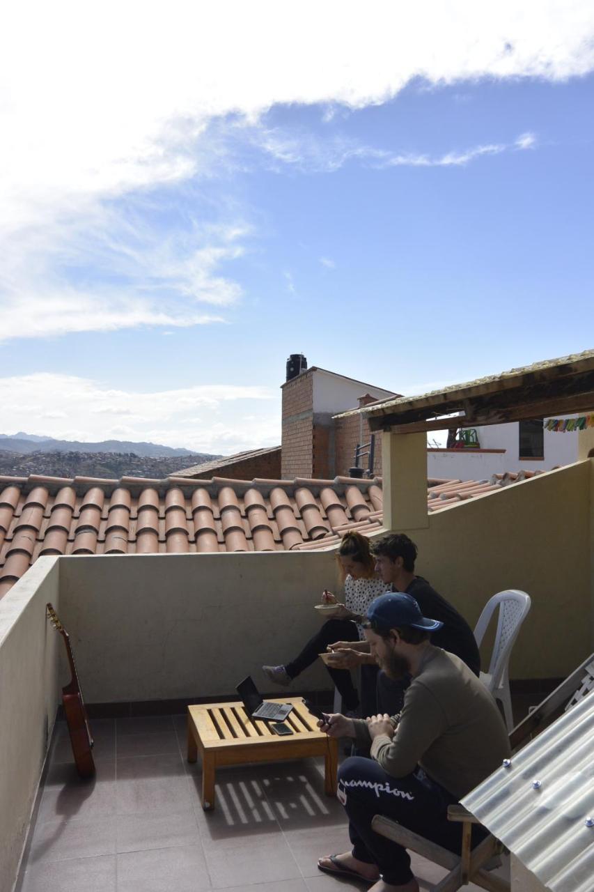 The Celtic Cross Hotel Sucre Bagian luar foto