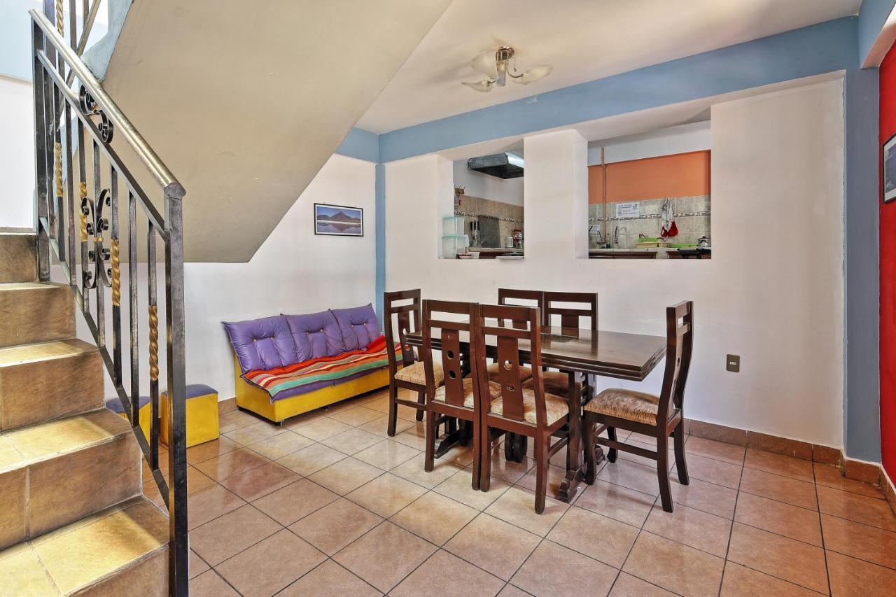 The Celtic Cross Hotel Sucre Bagian luar foto