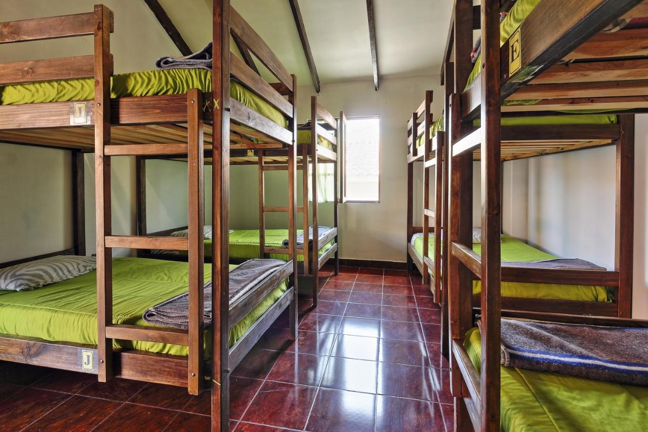 The Celtic Cross Hotel Sucre Bagian luar foto
