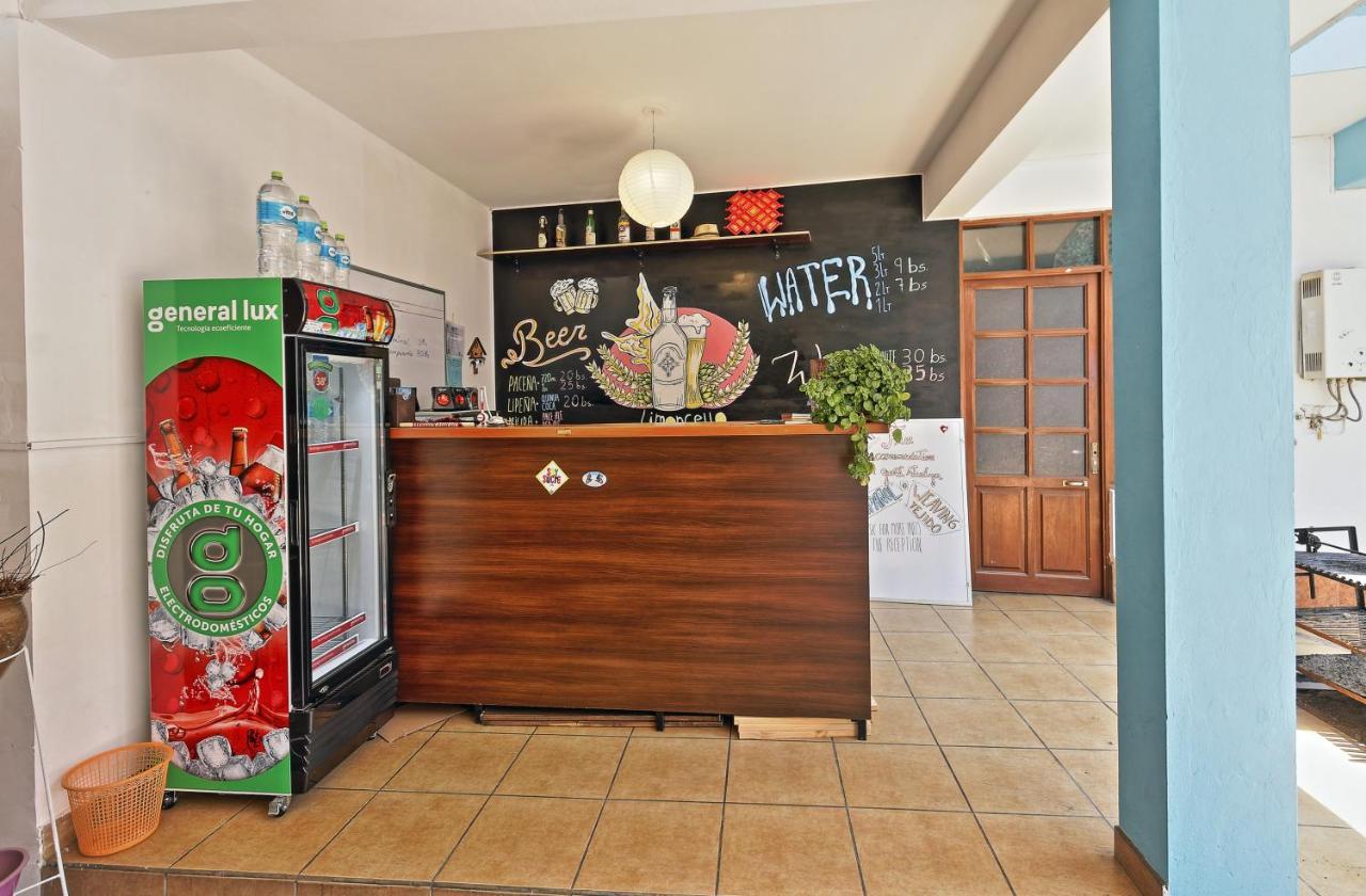 The Celtic Cross Hotel Sucre Bagian luar foto